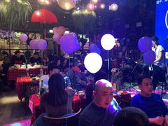 -胡桃里乐队酒馆