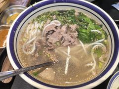 -云阿蛮云南生烫牛肉米线(奉贤路店)