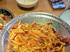 -九锅一堂酸菜鱼(新南凯德直营店)