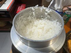 -魏铭鱼头捞饭(晋阳路店)