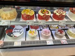 -花花卷卷·鲜食蛋糕(静安久光百货店)