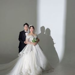 -城市花园婚纱摄影