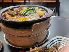 -许哥东北烧烤·铁丳烤串·宫后夹肉(繁花中心店)