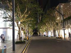 -优衣库(深圳万象天地旗舰店)