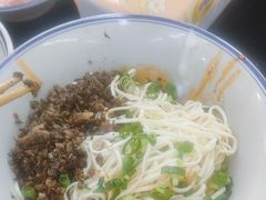 -万三面馆(青龙正街太古里店)