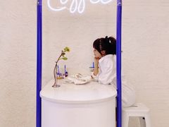 -Blue Concept Cafe&Farm·關於藍