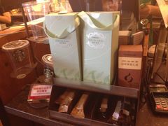 -星巴克臻选(南京金茂览秀城店)
