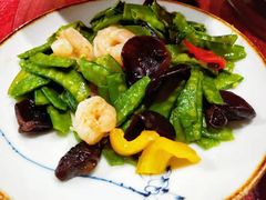 -车之谷·汽车文化主题餐厅(汽开店)