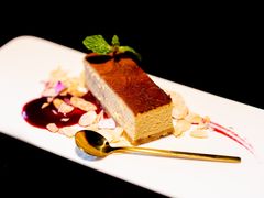 蓝莓芝士蛋糕-暹罗酒肆泰餐厅酒吧