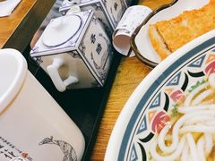 -鑫花溪牛肉米粉(人民广场店)