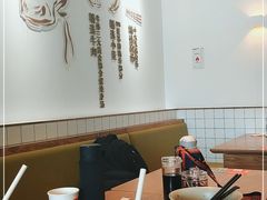 大堂-李先生牛肉面大王(合肥火车站出站口店)