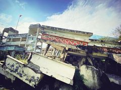 -四川汶川特大地震漩口中学遗址