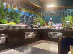 -金马门国际美食百汇(珞喻路店)