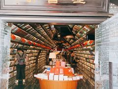 -钟书阁(珍园店)