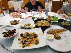 -骏莱海鲜鱼港(五角场店)