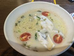 -玖鲜小笼(中山广场店)