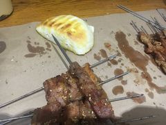 -喝丢一只鞋海鲜烧烤·海肠捞饭(文体街店)