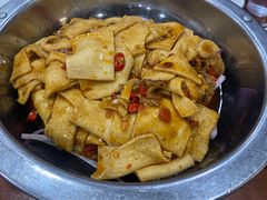 -湖南人家湘菜馆(镇江路店)