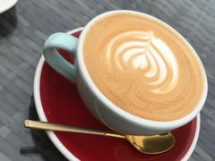 -UNI UNI(环亚凯瑟琳店)