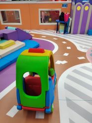 -孩子王童乐园(马群店)