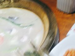 -云鱿记鱿鱼鸡·野生菌火锅(人民南路店)