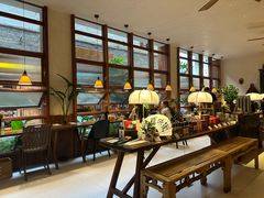 -银米·云南传统过桥米线(双廊黑金冠店)