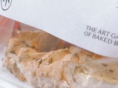 -HOT CRUSH趁热集合·现烤面包(环球港店)