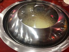 -哈尔滨东北铁锅炖(都督街店)