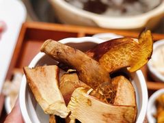 -天宜隆蘑菇宴火锅(石景山旗舰店)