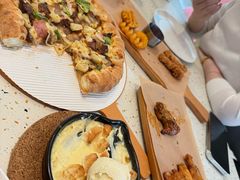 -必胜客(WOW中央公园店)