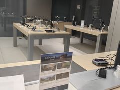 -DJI大疆(深圳华强北曼哈授权体验店)