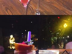 -胡桃里音乐餐厅(陶溪川店)(川湘赣菜·世界百大酒庄直供红酒·音乐表演)