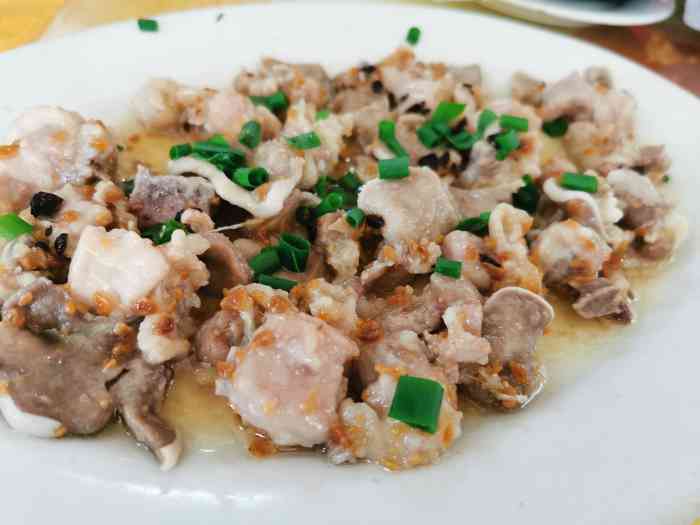 久不久就想念广兴餐厅的芝麻肠粉