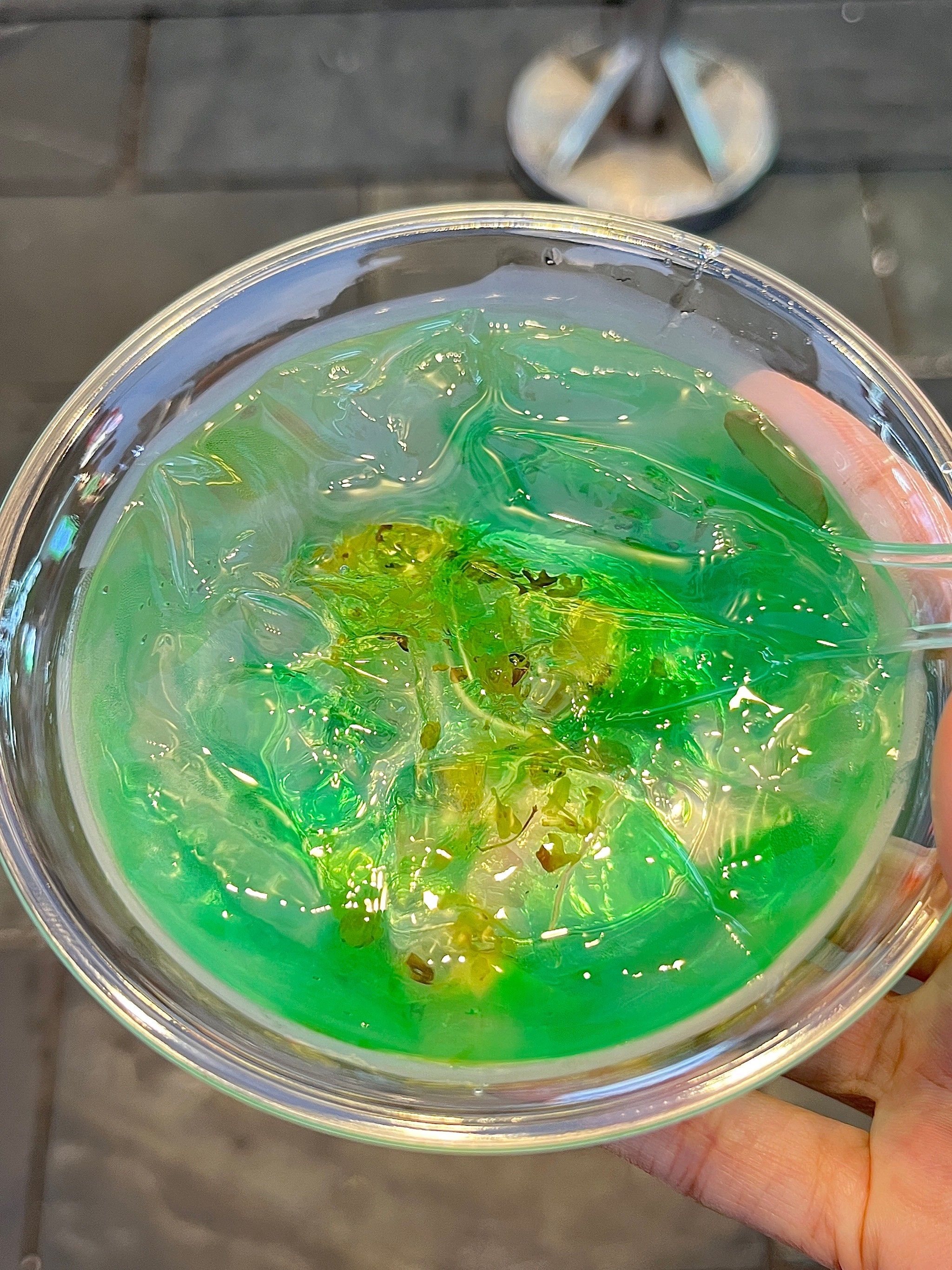 1r的薄荷冰凉粉!漂酿得舍不得吃!