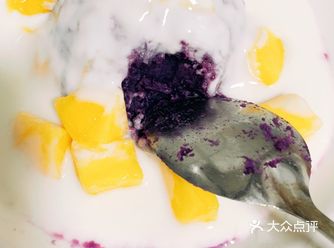 来一份低卡早餐——紫薯酸奶捞