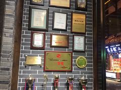 -小天鹅火锅·一线江景洪鼎旗舰店(洪崖洞店)