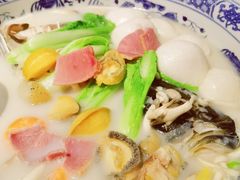 山外山极品鱼头皇-山外山·林语花园餐厅