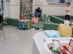 -龙格亲子游泳·水育早教运动中心(绿宝中心)