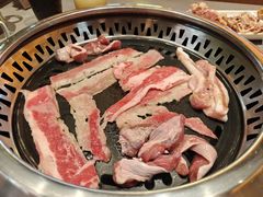 -黑金·寻焰自助百汇·烤肉·火锅(中街店)