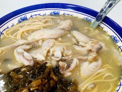 -明呈黄鱼面馆(斜土路店)