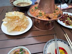 -遇见阿家村云南菜(魏公村店)