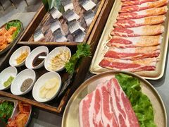 -围炉肉舍•炭烤活鳗•丹东海鲜烤肉(步行街店)