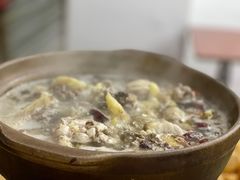-威邵鸡煲(西华路总店)