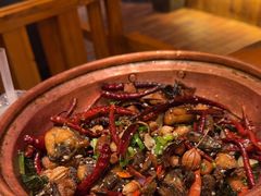 -老滇山寨•云南特色菜•地方菜•民族风情歌舞表演(金碧店)