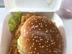 香辣鸡腿堡-肯德基(东直门来福士店)