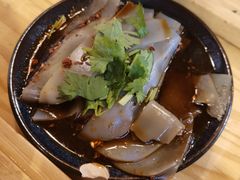 -勺子米线·云南传统小吃市集(四方街店)