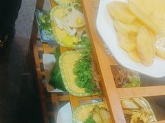 -有一锅·野生菌黑山羊腊排骨火锅(古城北门店)
