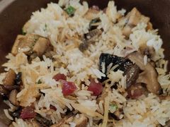 -依立香饭·紫砂鸡汤煲饭(紫云阁店)