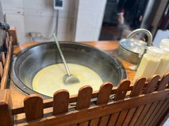 -鱼头泡饭·湖北菜·非物质文化遗产(岳家嘴总店)