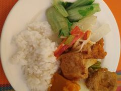 -岷山饭店-芝芝自助餐厅